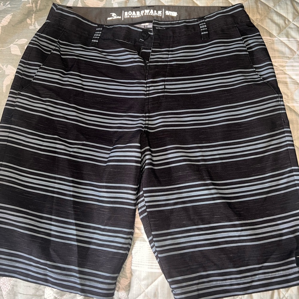 men’s rip curl shorts